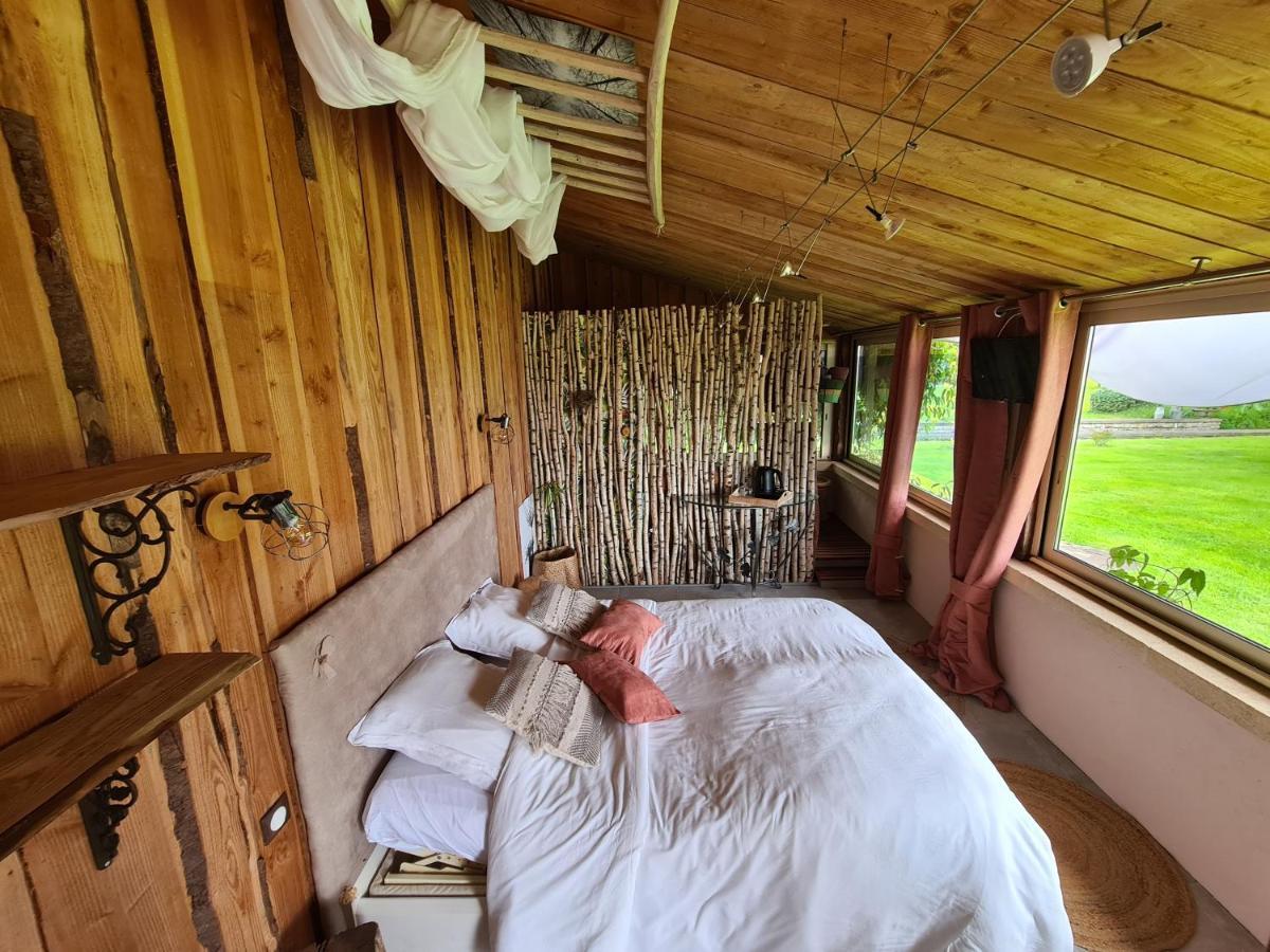 Bed and Breakfast Le P'Tit Nid De Gabriel Les Touches-de-Périgny Zewnętrze zdjęcie